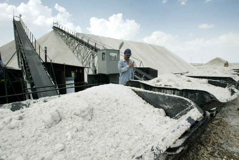 Добыча соли в России