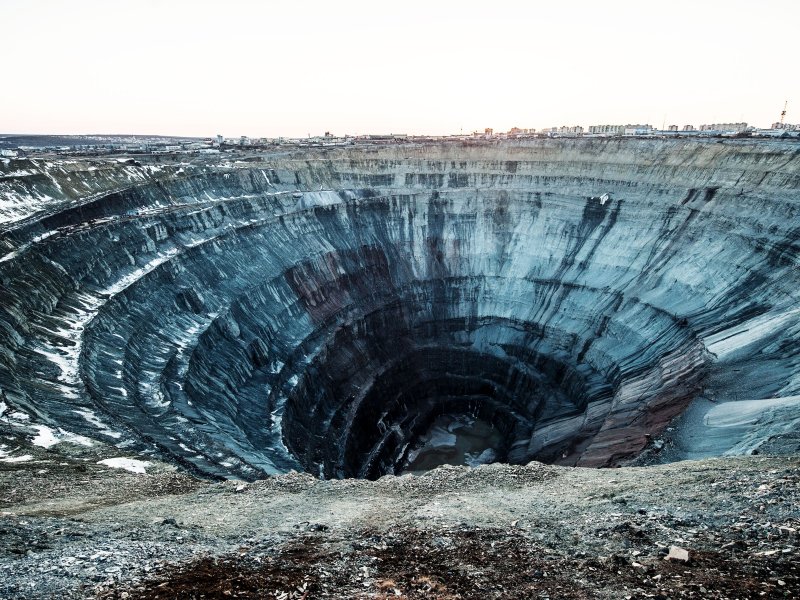 Алмазный карьер мир Якутия