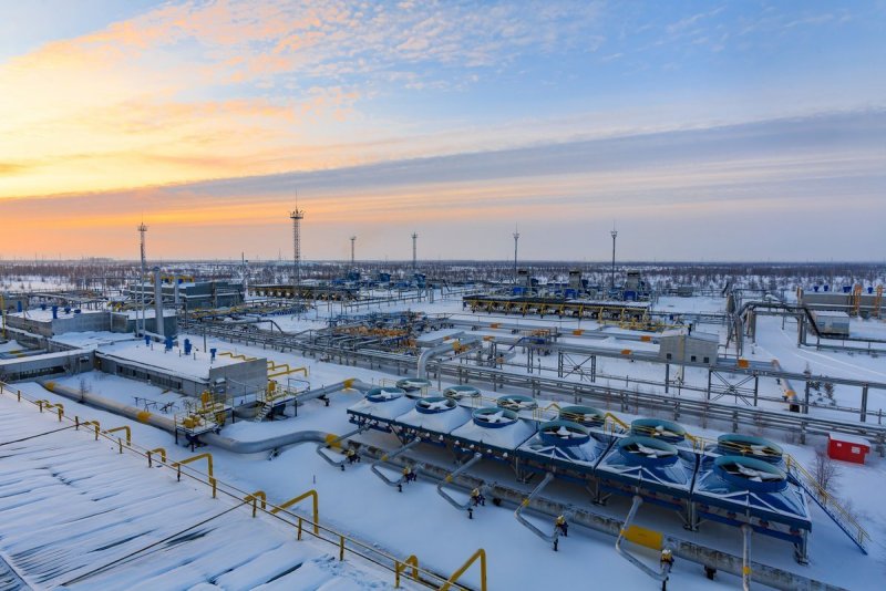 Газовый промысел Газпром добыча Уренгой