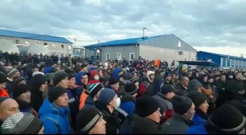 Бунт рабочих на месторождении Газпрома в Якутии