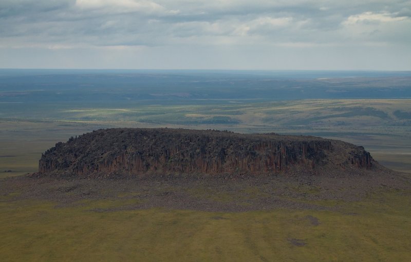 Метеоритный кратер Попигай