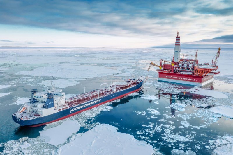 Газпром нефть шельф Приразломная